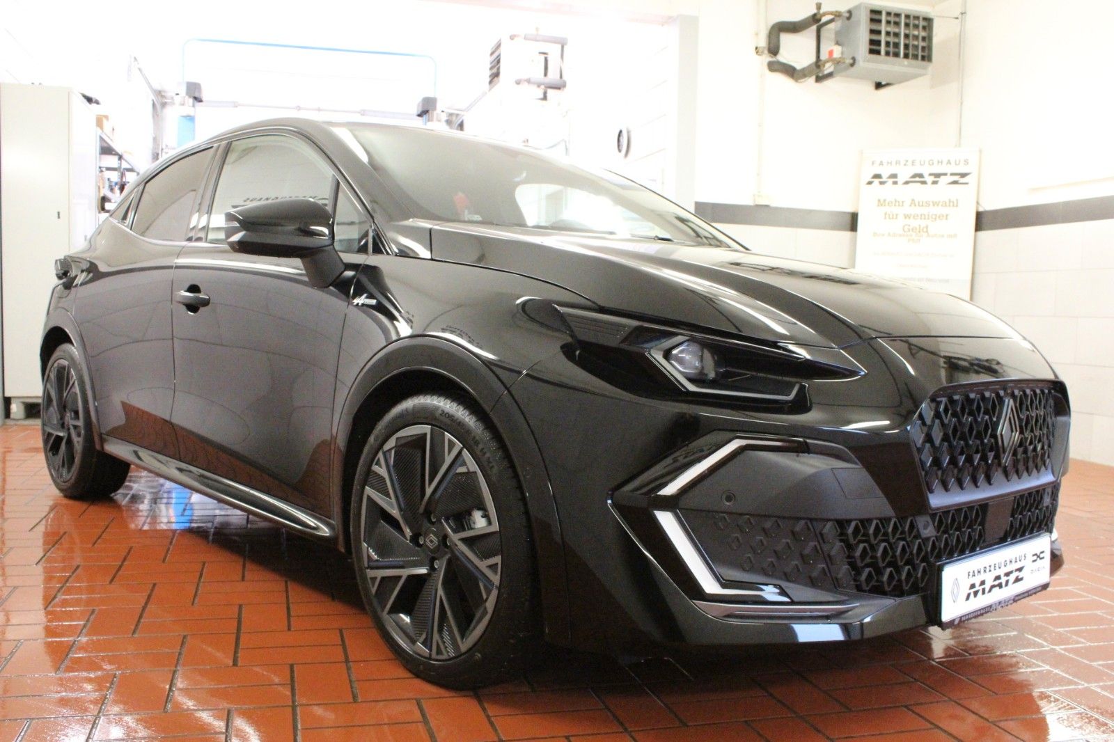 Fahrzeugabbildung Renault Clio VI E-Tech 160 Full Hybrid Esprit Alpine