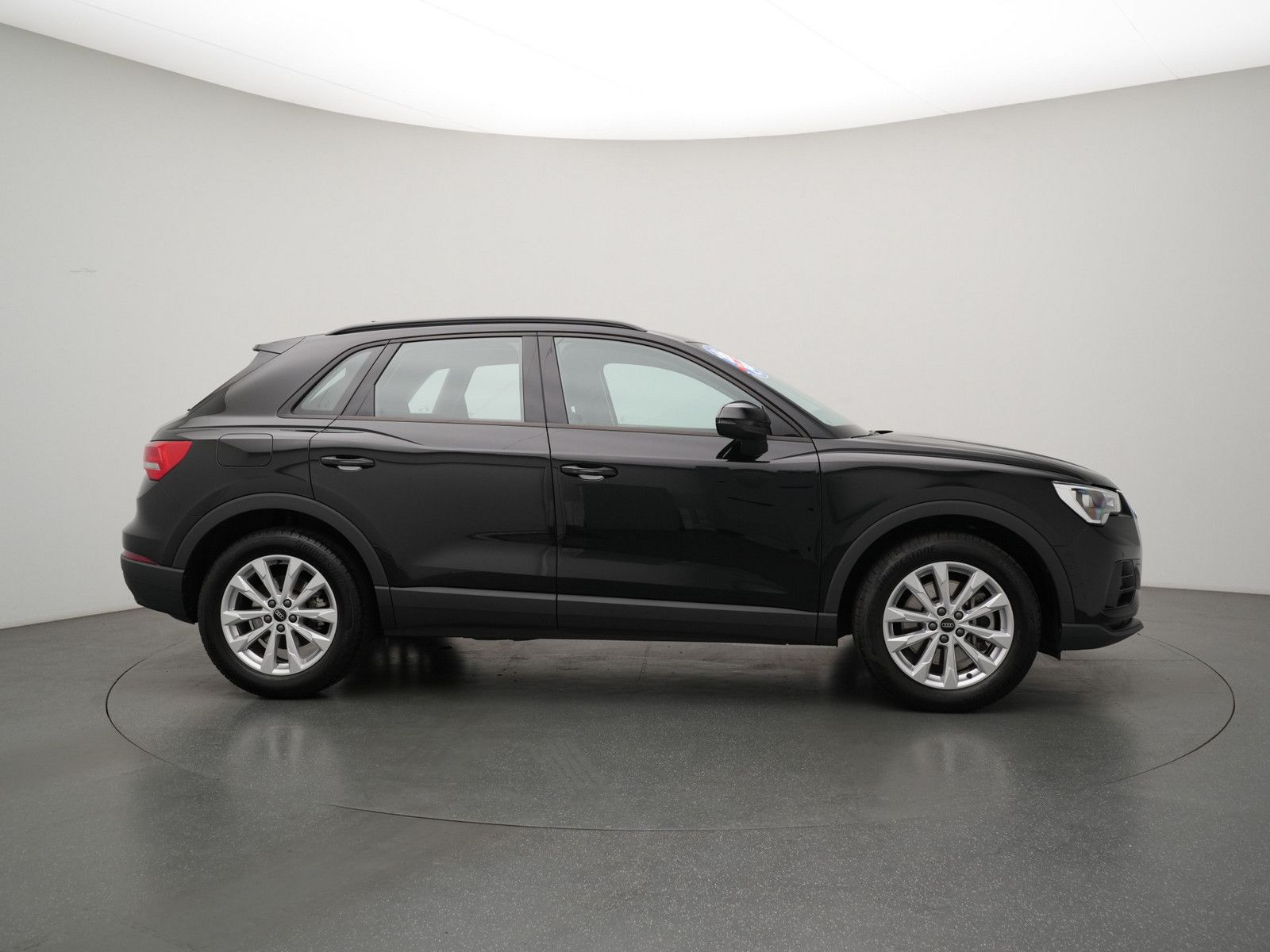 Audi Q3 40 quattro AHK NAVI 360° KAM SHZ LED PDC foto 3