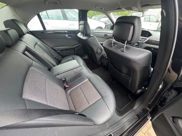 Mercedes E 250 - 12