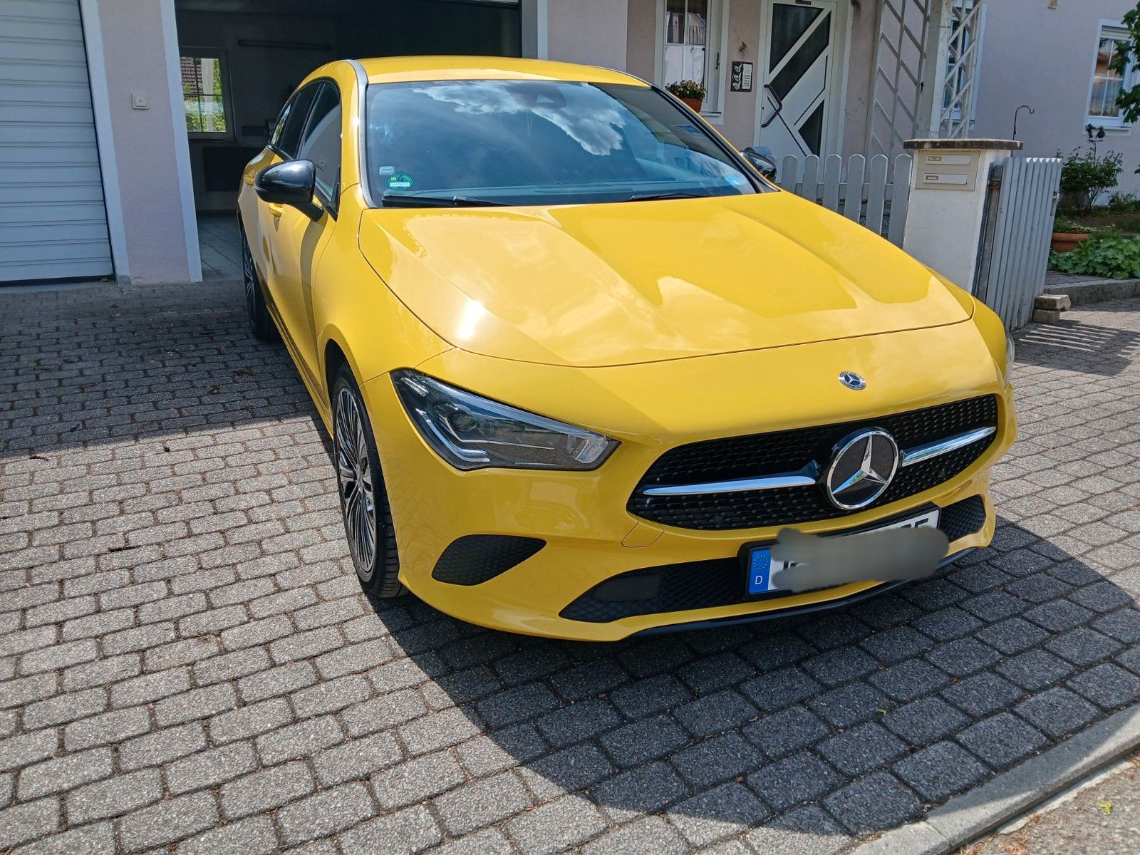 MERCEDES-BENZ CLA 200 Shooting Brake CLA 200 d DCT Shootin...