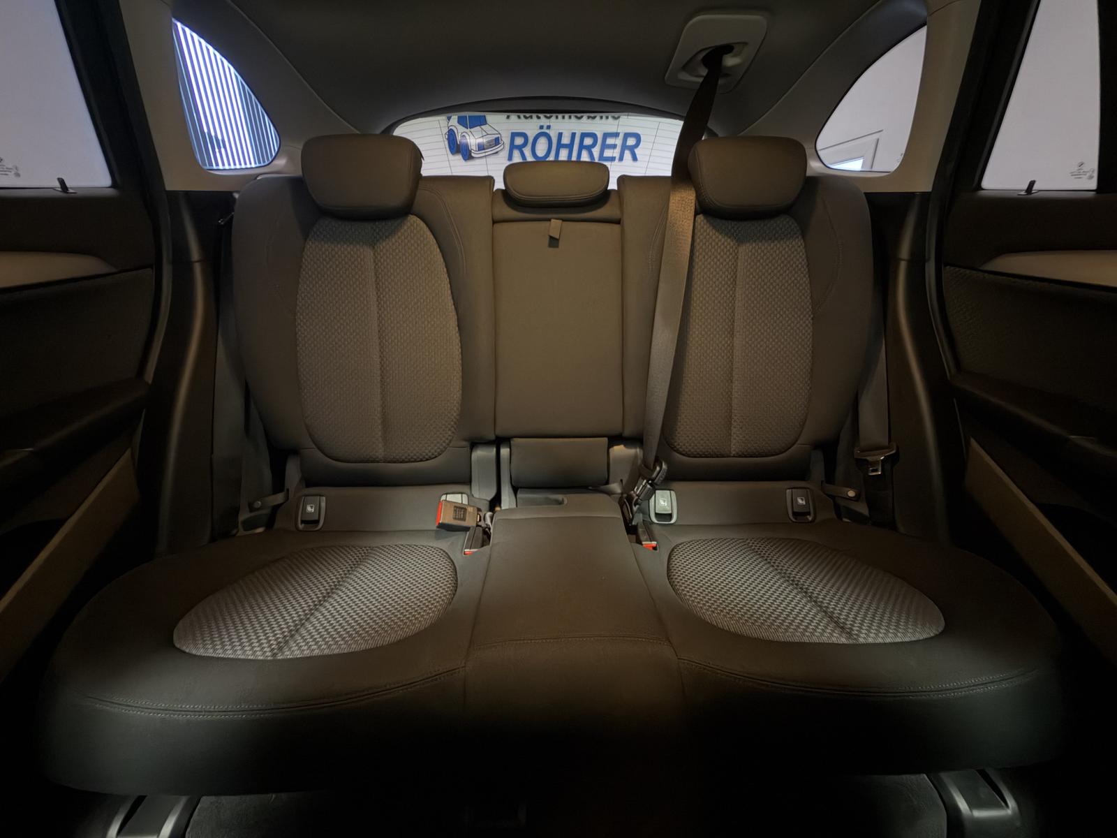 BMW X1 sDrive18i Automatik Advantage LED Navi Kamera, миниатюра 16