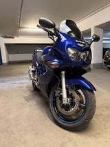 Suzuki GSX750F - SUZUKI GSX 750 F