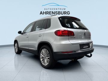 Volkswagen Tiguan - 4