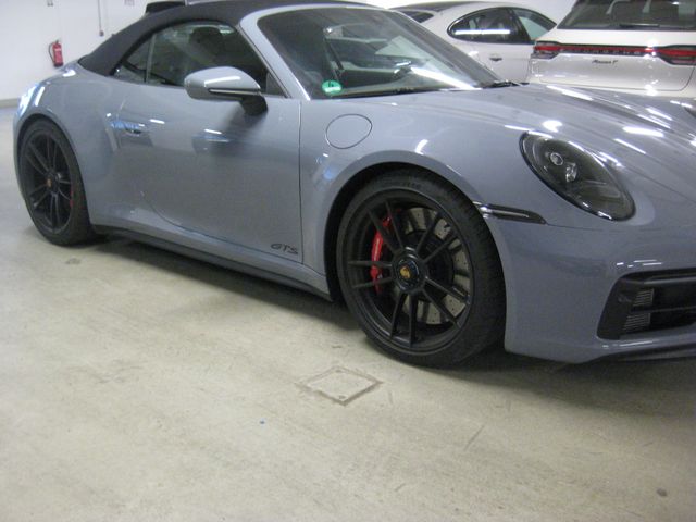 Porsche 992 gts cab,artik,lift,18 wege,bose,ACC,np 208t