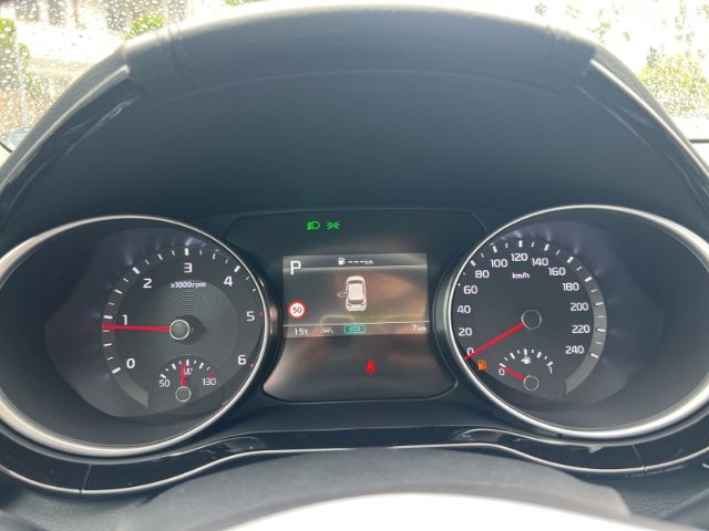Fahrzeugabbildung Kia Ceed VISION 1.5 T-GDI DCT *KOMFORT-PLUS-PAKET*