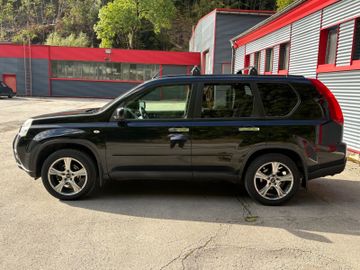 Nissan X-Trail - 2
