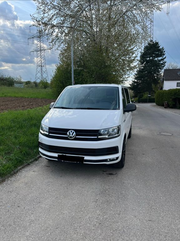 Image of Volkswagen T6 Multivan