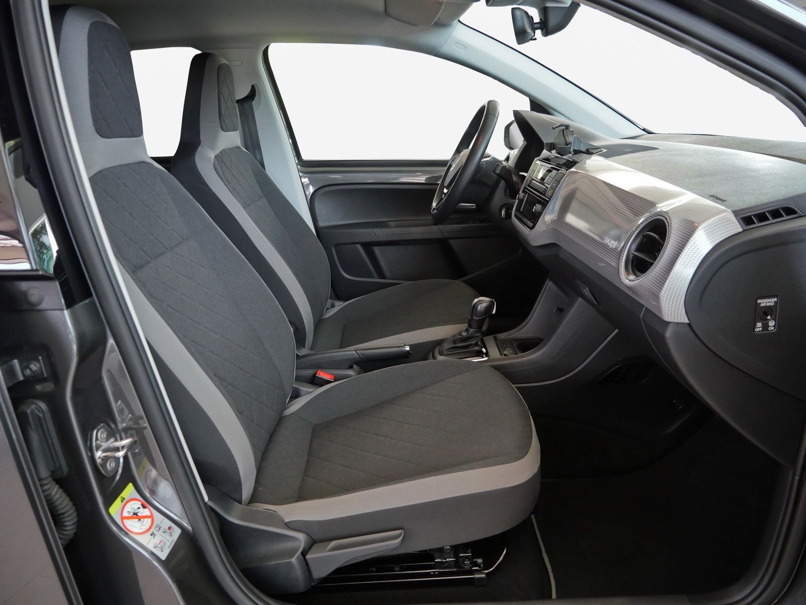 Volkswagen e-up! - Bild 4