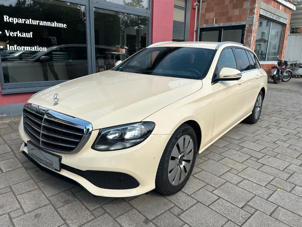 MERCEDES-BENZ E 200 E 200 d T Taxi PTS SHZ Kamera