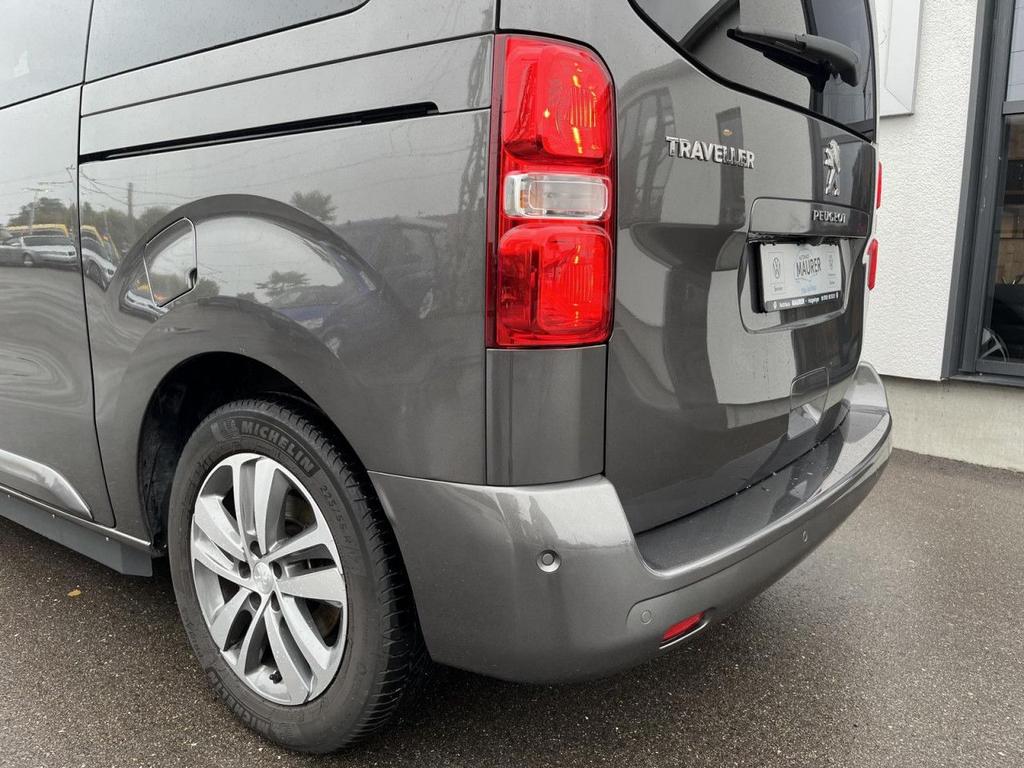 Peugeot Traveller