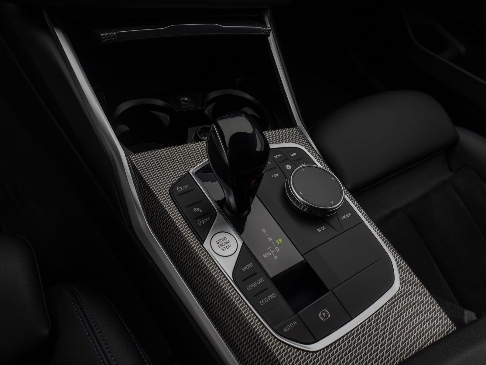 Fahrzeugabbildung BMW 330i xD M Sport Laser DAB Lenkrhzg Komfort Alarm