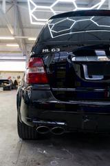 Mercedes-Benz ML 63 AMG 4MATIC AMG - Mercedes-Benz 63 AMG aus dem Jahr 2006