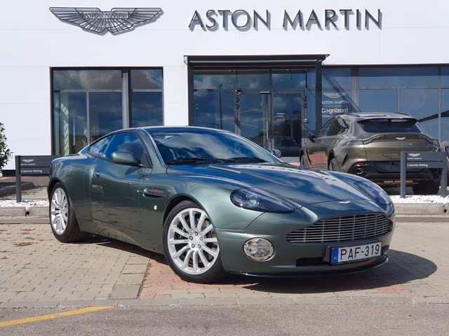 Aston Martin Vanquish V12 Coupe