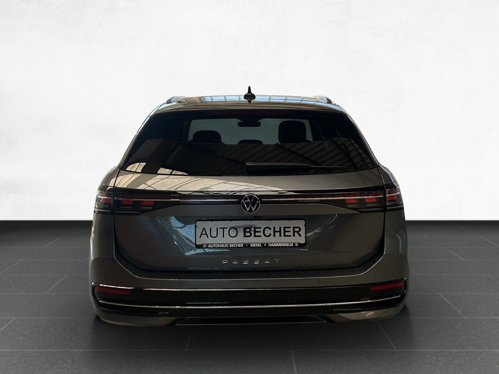 Volkswagen Passat Variant Elegance 2.0 TDI DSG AHK Navi foto 5