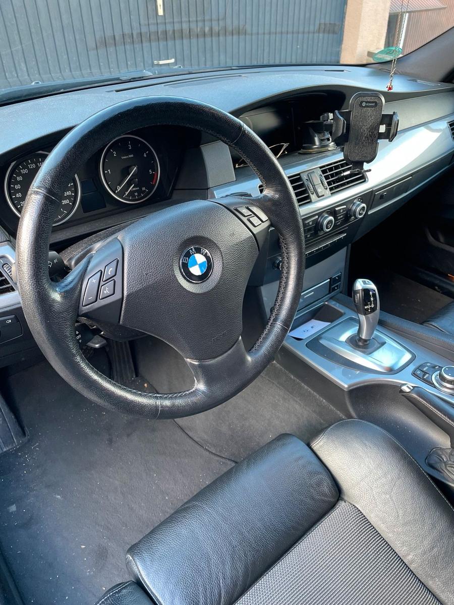 BMW 525 2009 — engine 197 HP (145kW)