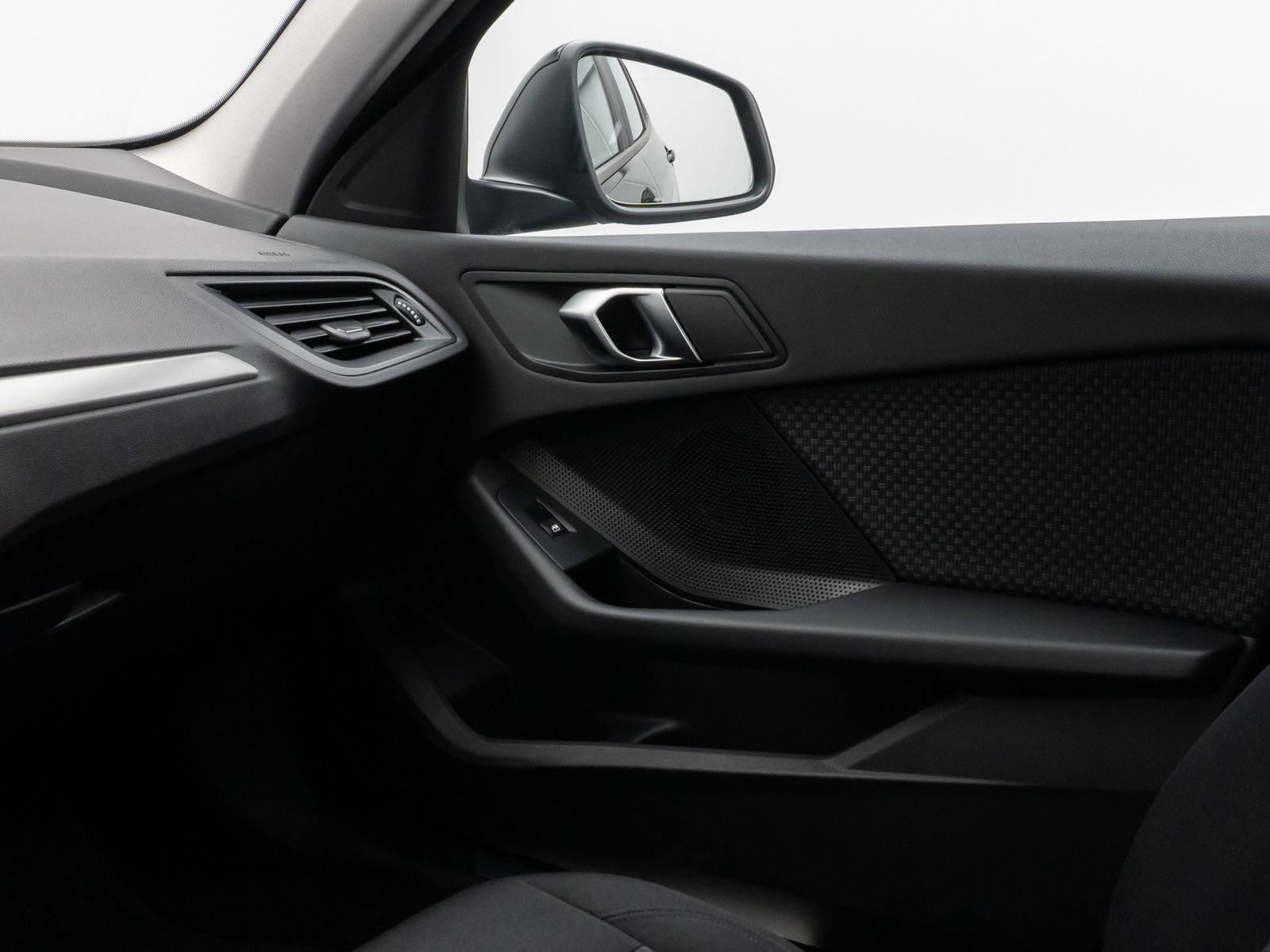 Fahrzeugabbildung BMW 118i DAB CockPitPro PDC LED Geschwindigkeitsreg