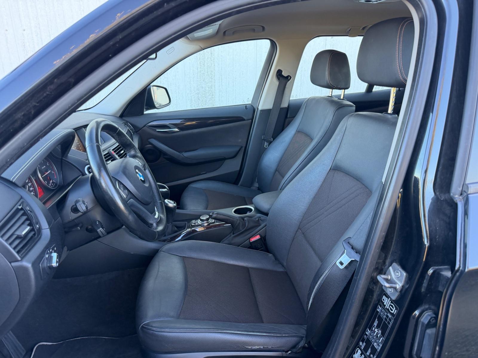 BMW X1 xDrive18d 143 ch • xLine • 4x4 • Bi-Xénon • GPS • Sièges chauffants