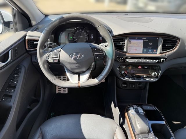 Fahrzeugabbildung Hyundai IONIQ Premium Elektro +LEDER+KLIMA+RFK+PDC+UVM+