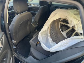 Opel Insignia - 11