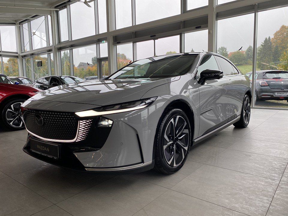 Mazda 6e