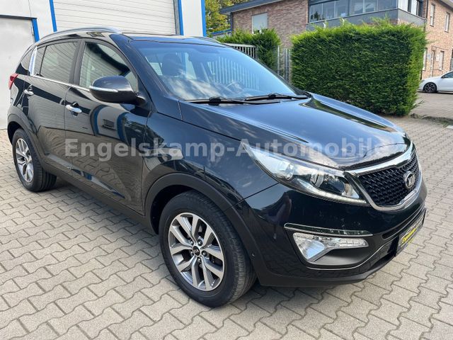 Kia Sportage Dream Team 2WD/LEDER/NAVI/SCHECKH./1.HD