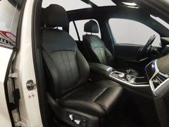 BMW X5 xDrive 30d M Performance Live Cockpit LED AHK
