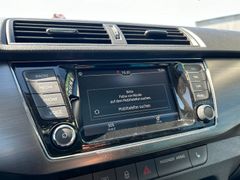 Fahrzeugabbildung Skoda Fabia Navi ACC LED Kamera Sitzhzng SmartLink