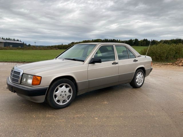 Mercedes-Benz Mercedes Benz 190 E