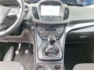 Ford Kuga Titanium 1.5 °Navi°Kamera°PDC°SHZ°Keyless°