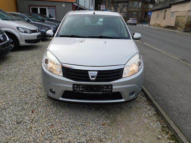 Dacia Sandero Laureate