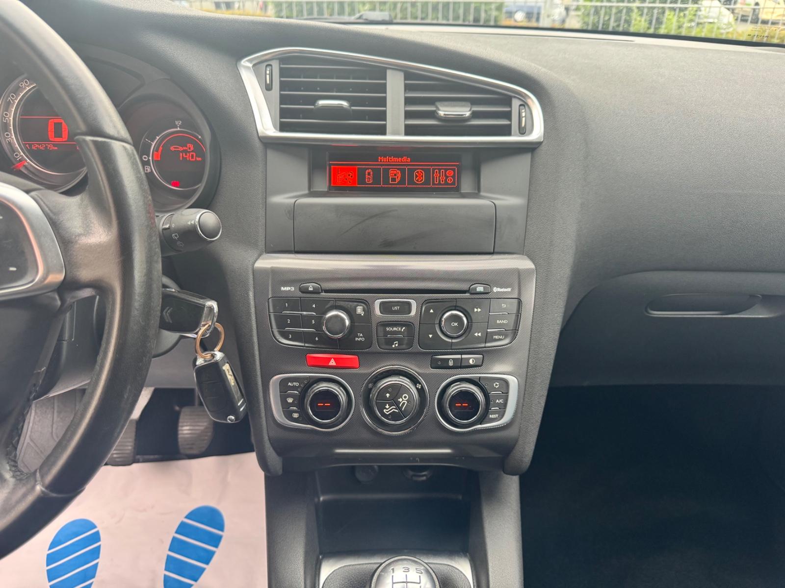 Citroën C4 Lim. Selection  Klimaaut/Tempomat/PDC/HU neu