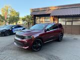 Dodge SRT-KIT*4X4*LPG-NEU*AHK*NAVI*7SITZER*GARATIE*