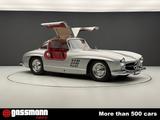 Mercedes-Benz 300 SL Flügeltürer - Gullwing Coupe W198 - Mercedes-Benz 300: Coupe, 300s