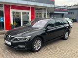 Volkswagen Passat B8 Variant 2.0 TDI LED Navi AHK Massage - Volkswagen Passat: 8