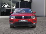 Volkswagen Tiguan Comfortline Klimaauto+SHZ+PDCv+h+Fernlich - Volkswagen Gebrauchtwagen in Saarbrücken