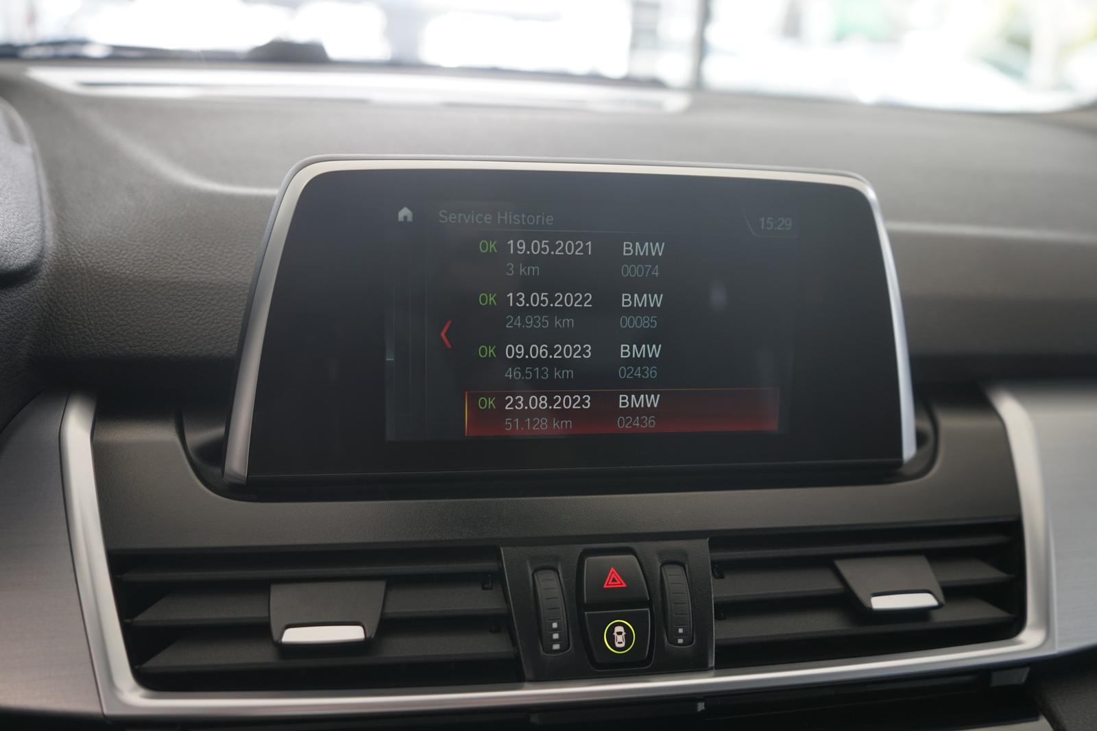 BMW 216 d Sport Line+NAVI+KAMERA+TEMPOMAT+SITZHEIZUNG, миниатюра 17