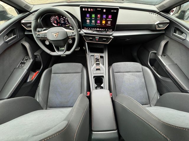 Leon ST VZ 2.0TSI 333PS DSG 4WD ACC/AHK/PANO/LED