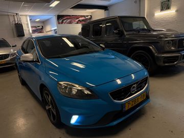 Volvo V40 - 1