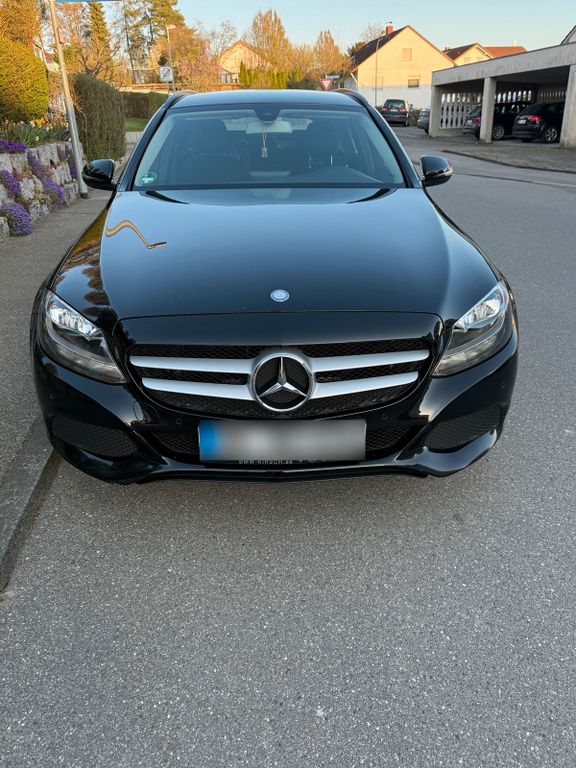 Image of Mercedes-Benz C 200