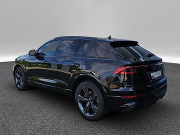Audi Q8 - 5
