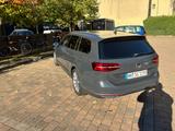 Volkswagen Passat Variant 1.8 TSI DSG Highline Variant ... - VW Passat Variant Gebrauchtwagen in Hamburg