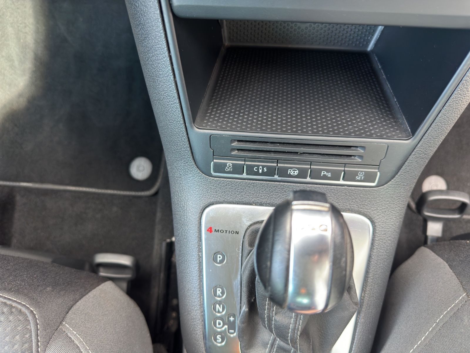Fahrzeugabbildung Volkswagen Tiguan Team 4Motion*1.Hand*Automatik*2.0*TDI