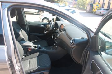 Mercedes B 180 - 8