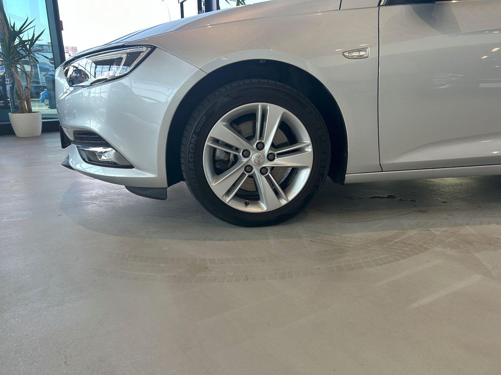 Opel Insignia AUTOMATIK+NAVIGATION+KAMERA+PDC+TEMPOM