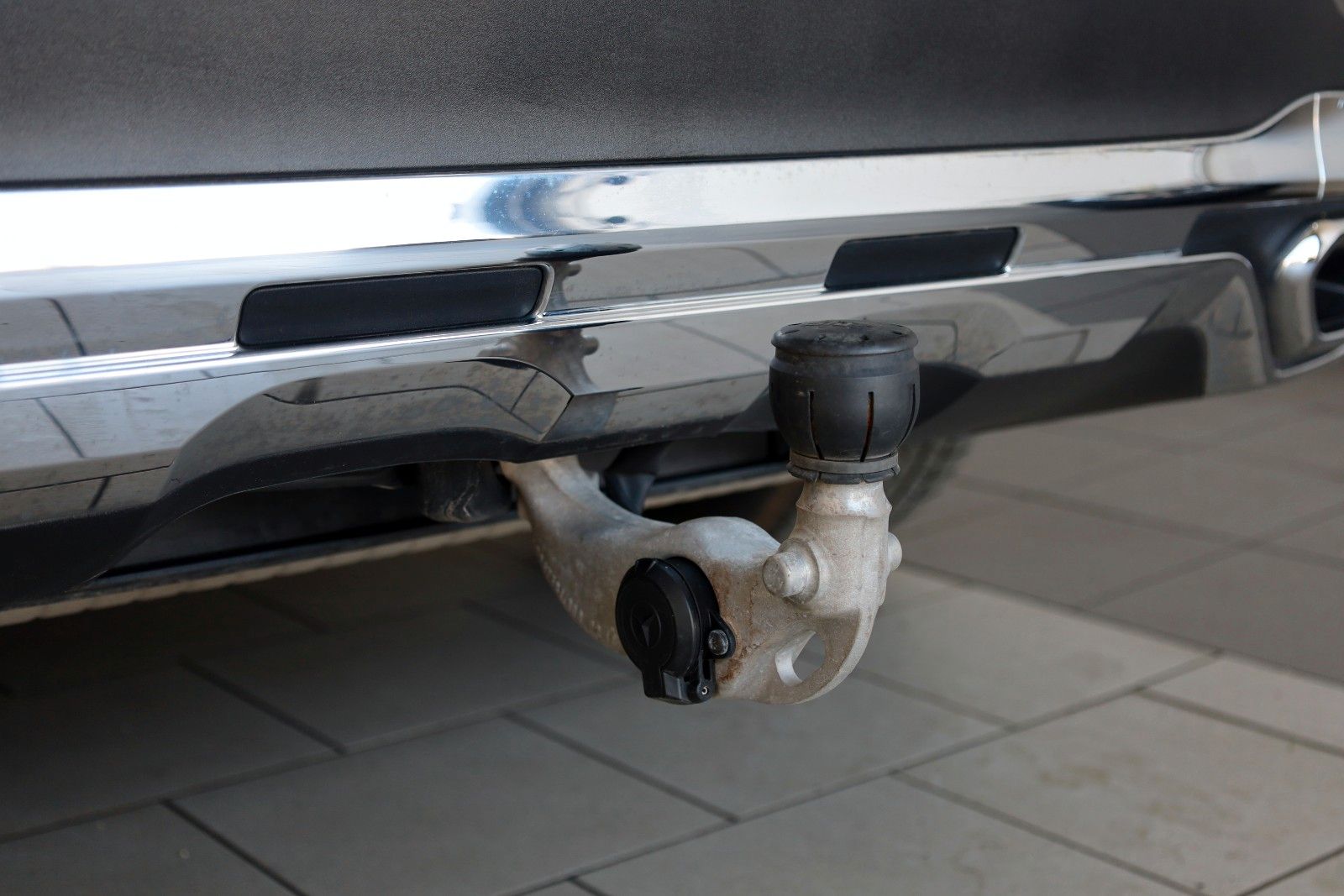 Fahrzeugabbildung Mercedes-Benz GLC 300e 4M Avantgarde T.Leder,Navi,LED,SH,Park