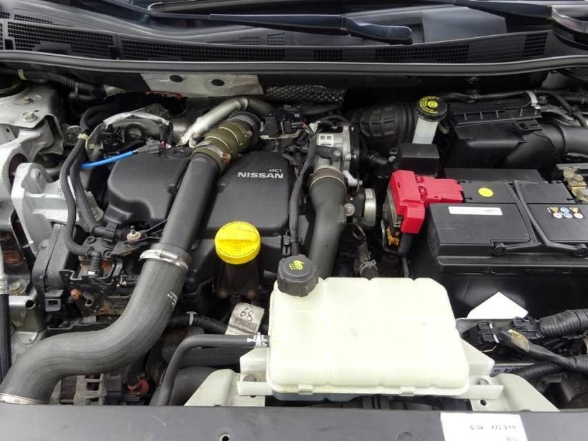 Fahrzeugabbildung Nissan Pulsar  1.5 dCi  n-tec  ALW-Reifen