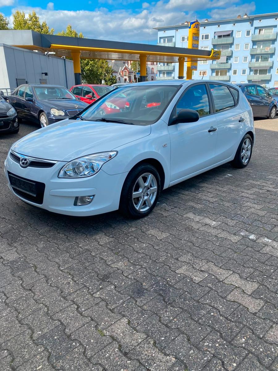 Hyundai i30 Classic TÜV neu