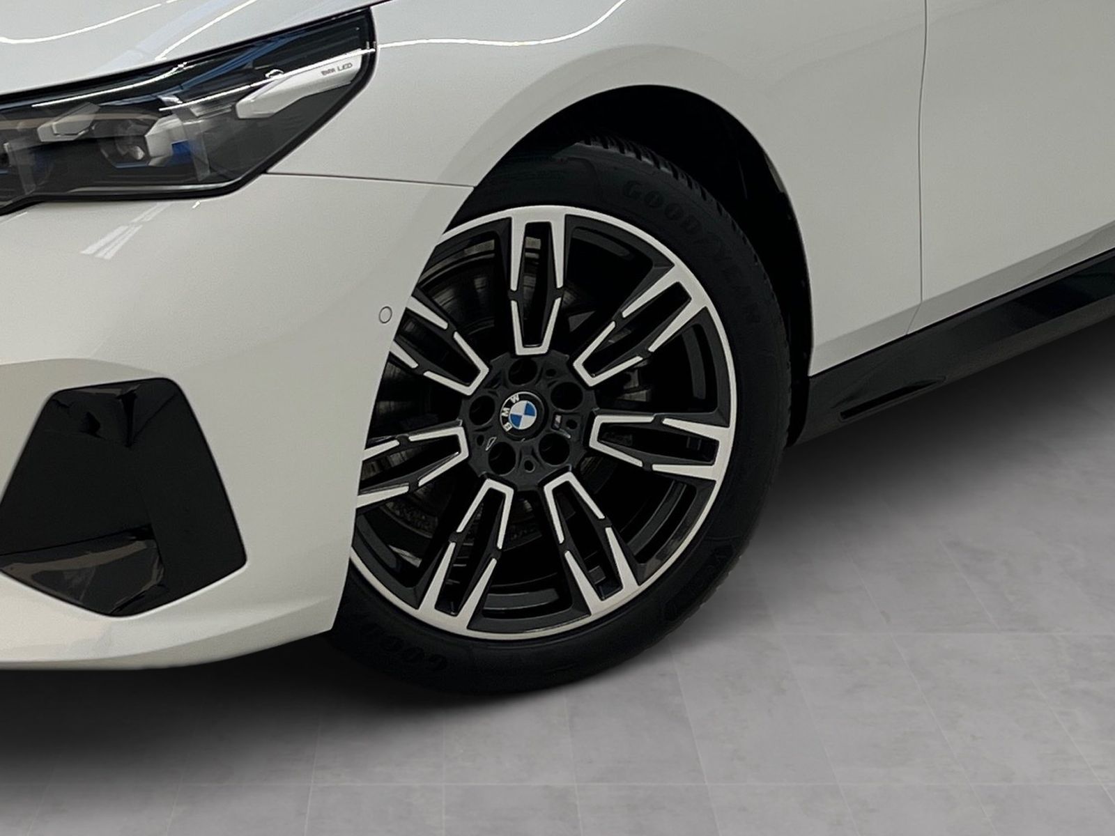 BMW 520 - Bild 8