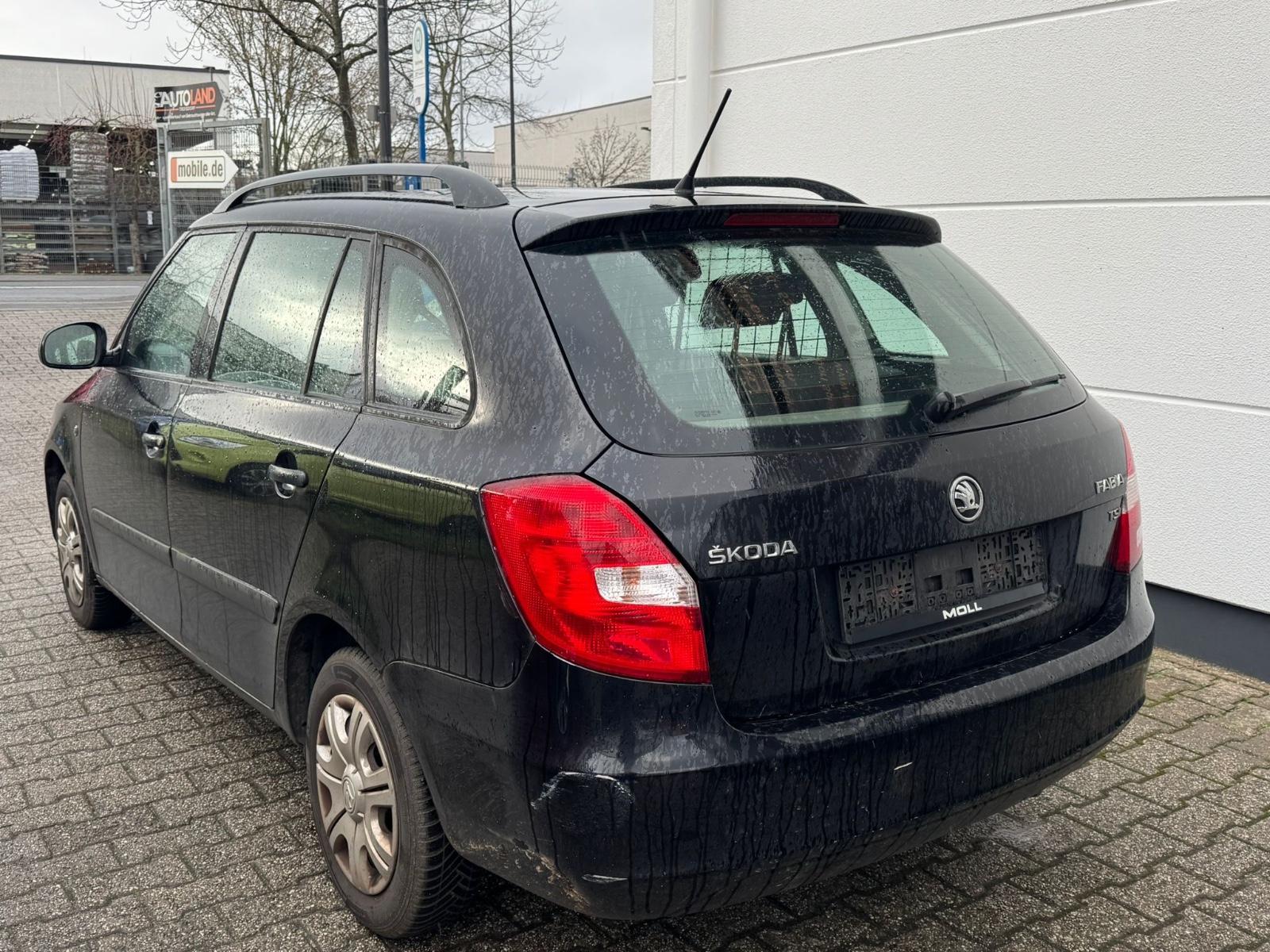 Skoda Fabia 2014 — photo 17