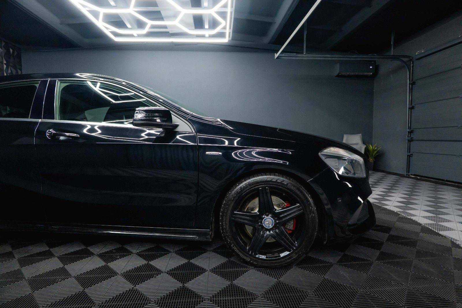 Fahrzeugabbildung Mercedes-Benz A 250 AMG Sport Black Edition *TÜV Neu*Navi*19%*